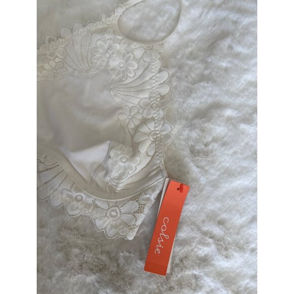 Colsie sz XS White High Neck Lace Bralette Bra Lace Overlay Halter Tank - Picture 3 of 5